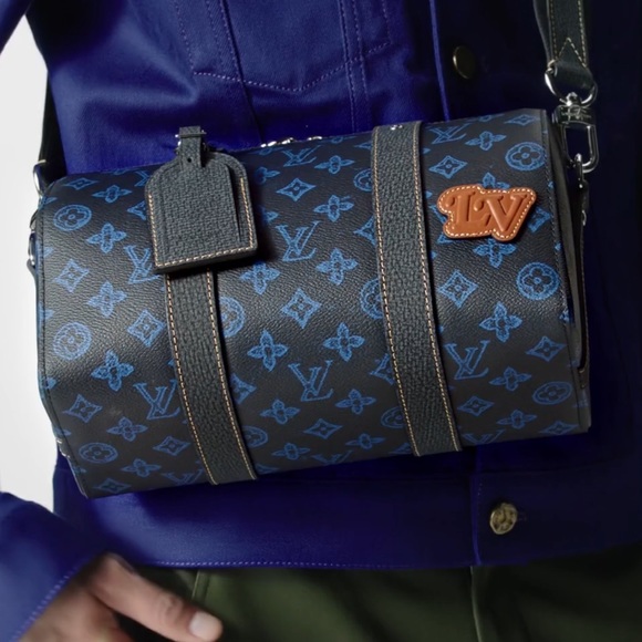 Louis Vuitton limited edition M46339 City Keepall NWT - Picture 4 of 10